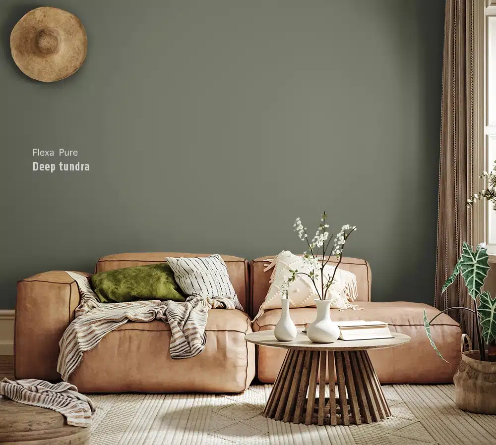 Deep tundra Flexa Pure op de muur
