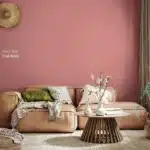 Firm Berry van Flexa Pure op een muur